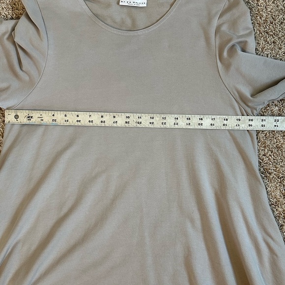 Bryn Walker Beige Grey Asymmetrical Hem Oversized Lagenlook Tunic Blouse Sz Lg - Picture 11 of 12